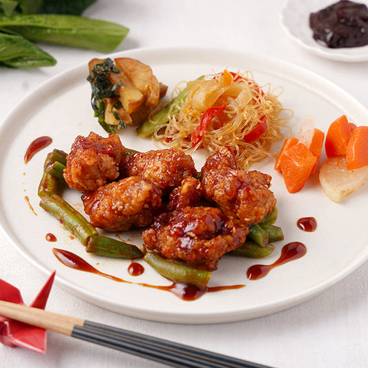 米油で揚げた甘辛ヤンニョムチキン(冷凍弁当)